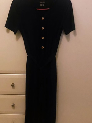 Esmara black jumpsuit XS with short sleeves and belt