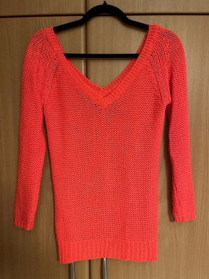 Zara knitted sweater like new, coral color, size S