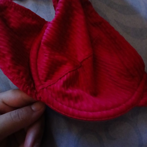 Minerva fuchsia bikini top 75c and bottom medium, like new