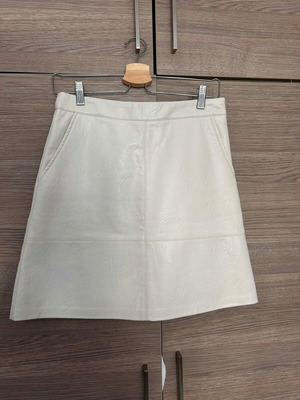 Leather short skirt Only like new, beige