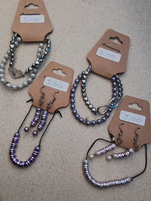 Handmade bracelet and earrings set pink and purple