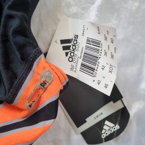 Adidas ολόσωμο μαγιό καινούργιο, μέγεθος S, μαύρο με πορτοκαλί λεπτομέρειες