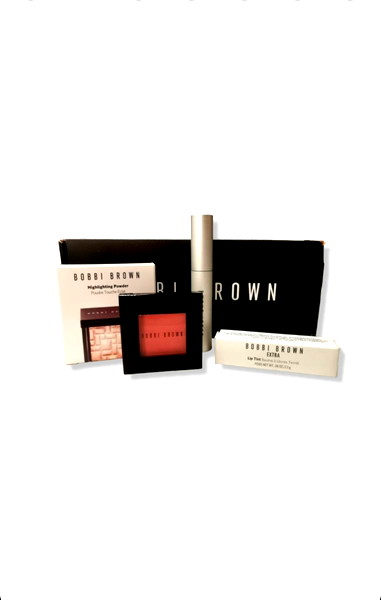 vobbie vrown essentials set makigiaz, blush, lip, mascara, highlighting powder