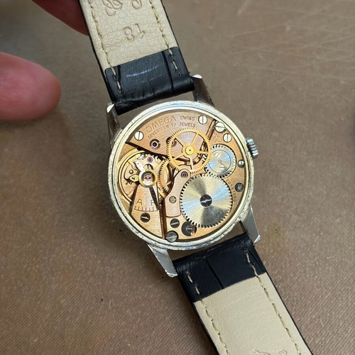 Omega mechanical vintage 1965 watch used, 33mm