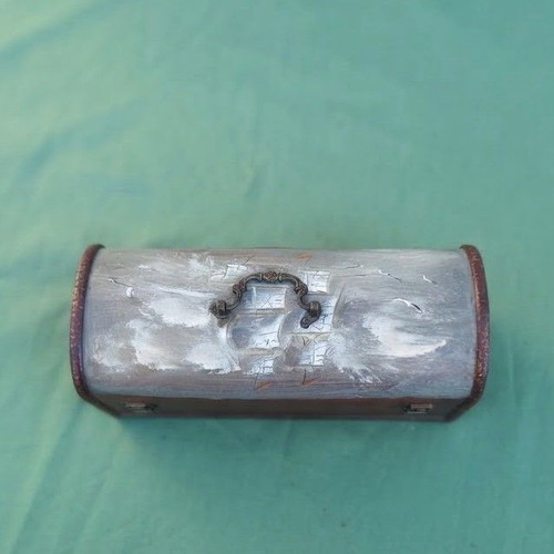 Vintage Chinese export wooden trinket box with maritime design
