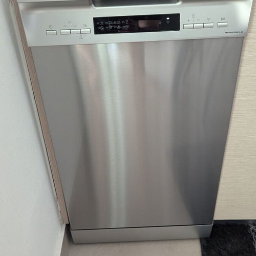 Midea MFD45S200X.2-ES dishwasher like new with smart Wi-Fi