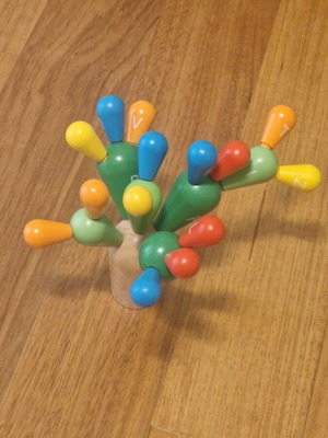 Wooden fine motor skills toy