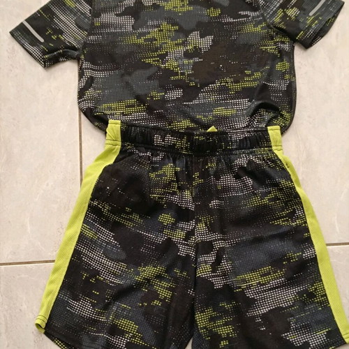Active kids set size 7 years like new