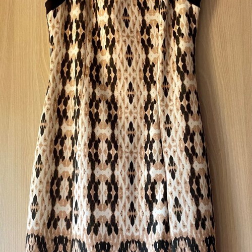 Mango dress size M like new knee-length beige