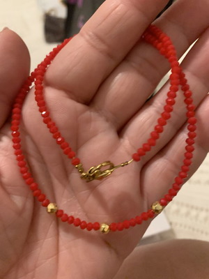 Handmade necklace new, red beads