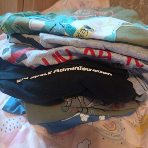 9 Long Sleeve Shirts For Boys 6-8 Years Like New