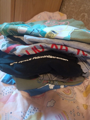 9 Long Sleeve Shirts For Boys 6-8 Years Like New