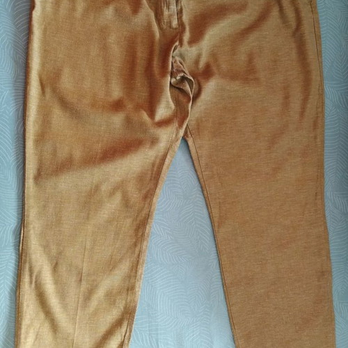 H&M thin fabric pants new, size 44