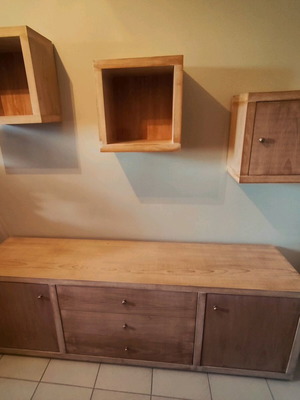 Wall unit with solid wood 4cm thick, like new