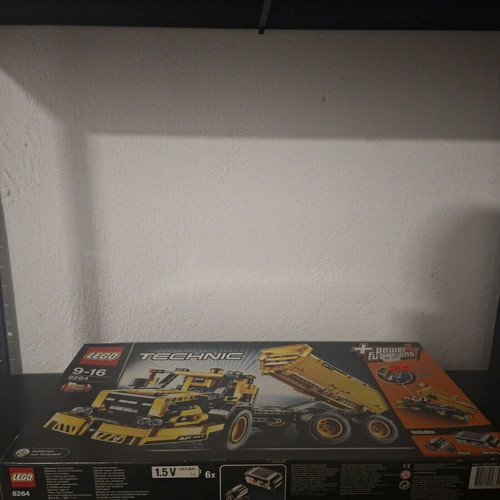 Lego Technic 8264 Hauler new rare collectible set 2009