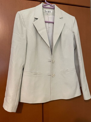 Toi&Moi women's blazer spring size Small like new