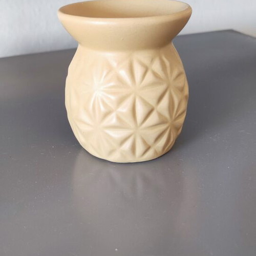 Aromatherapy diffuser yellow small new