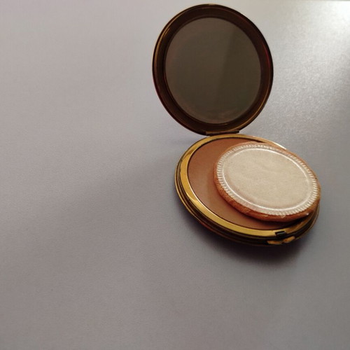 Metal powder compact used, French