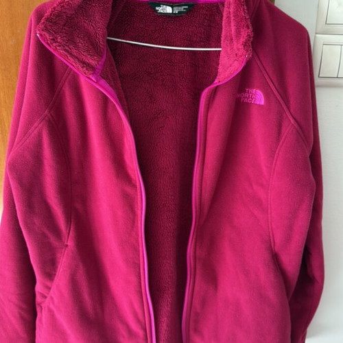 North Face fleece jacket used, burgundy, size medium
