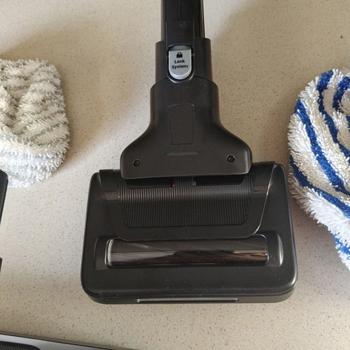 Rowenta X-Force Flex 12.60 Aqua Stick Vacuum Like New