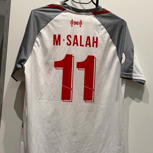 Liverpool Mo Salah 11 2018/2019 Replica Jersey Like New