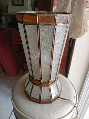 Art Deco lamp like new with embossed plastic panels