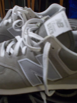 Αθλητικά παπούτσια ανδρικά New Balance ML574EVG σαν καινούργια, γκρι-λευκό