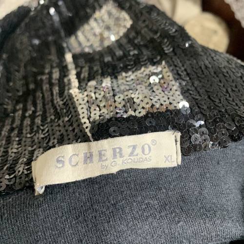 Scherzo women's hoodie black, like new, size XL