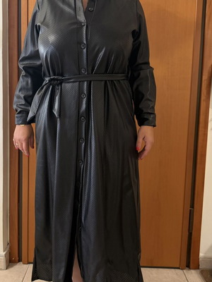 Black dress with belt L-XL, faux leather