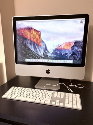 Apple iMac Mid-2009 A1224 used with original accessories
