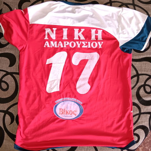 Niki Amarousiou Volleyball Jersey used, women's YXL by Zeus