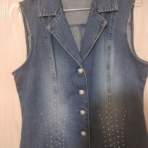 Denim vest used with rhinestones, size XXL, blue