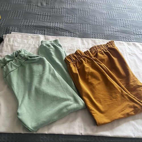 Boxnow tracksuits pack of two xl mustard and mint colors like new