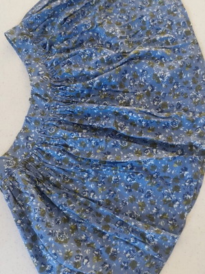 Mini skirt with floral print new, size M, blue and brown