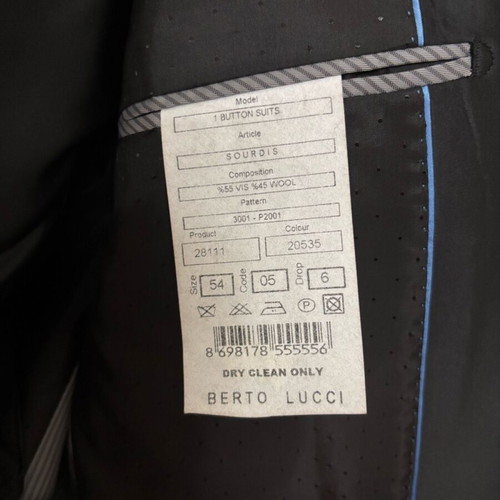 Formal black satin suit No54 like new