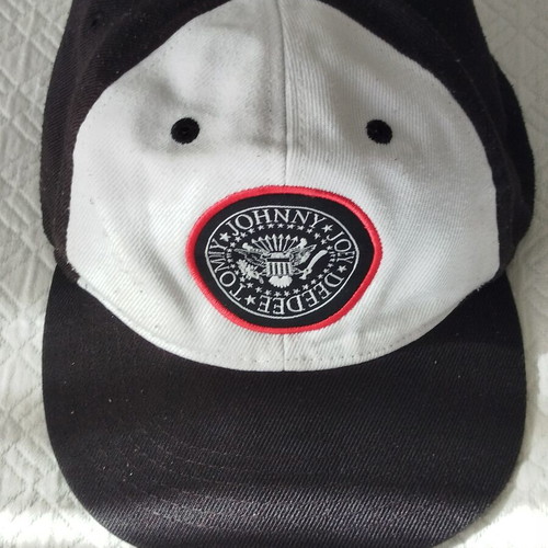 Ramones kids cap used, adjustable clip, black and white
