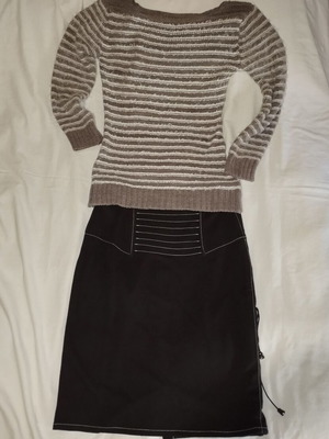 Avocado skirt brown and beige knitted sweater set used