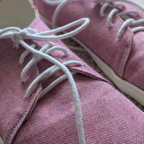 Aylla Nina pink barefoot shoes like new