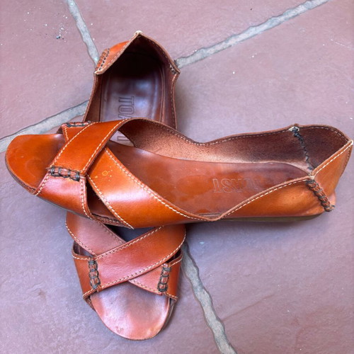 Women's leather shoes used, handmade by Spiliopoulos