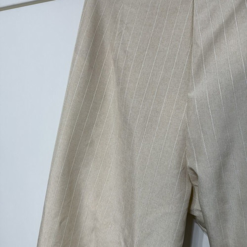 Chinos linen type pants medium size beige like new