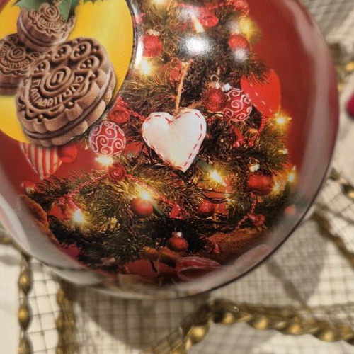 Christmas ornaments 2 unbreakable balls large size vintage