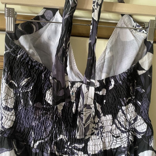 Raxevksy dress like new, black and purple, size S with elastic