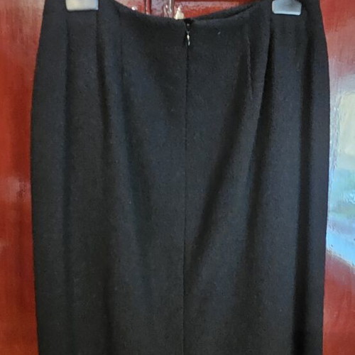 Escada black skirt size L 40 12