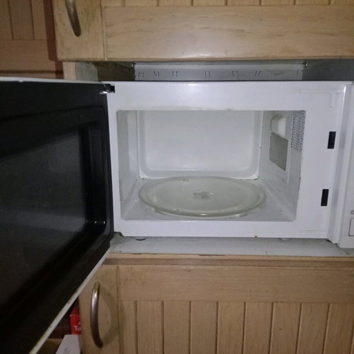 Juro Pro microwave oven used, door stuck