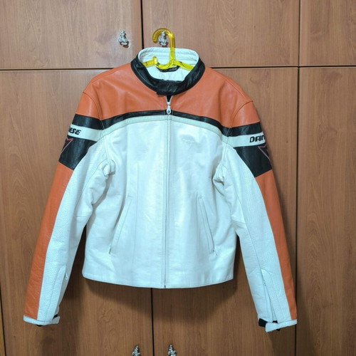 Dainese leather motorcycle jacket size 60 like new, white orange black