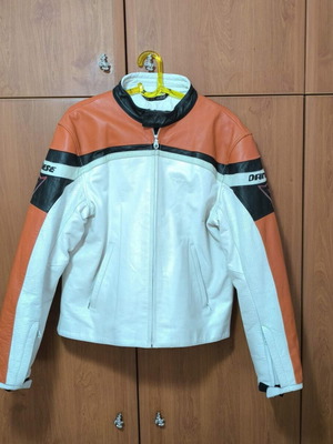 Dainese leather motorcycle jacket size 60 like new, white orange black
