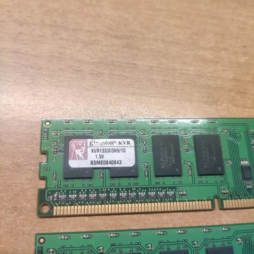 Ram Kingston KVR1333D3N9 used 1GB DDR3 3 pieces