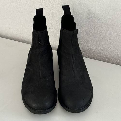 Vagabond boots size 38, like new, black