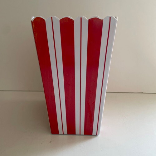 Large popcorn bowl used with discoloration