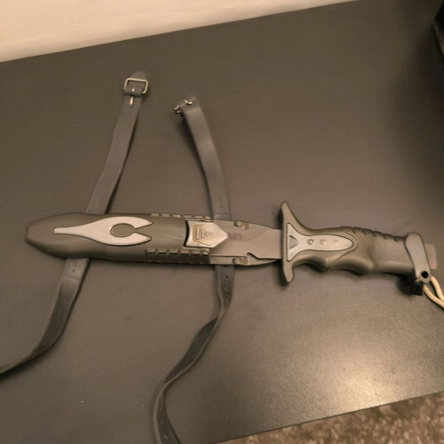 Titanium Diving Knife like new, 15cm blade with sheath